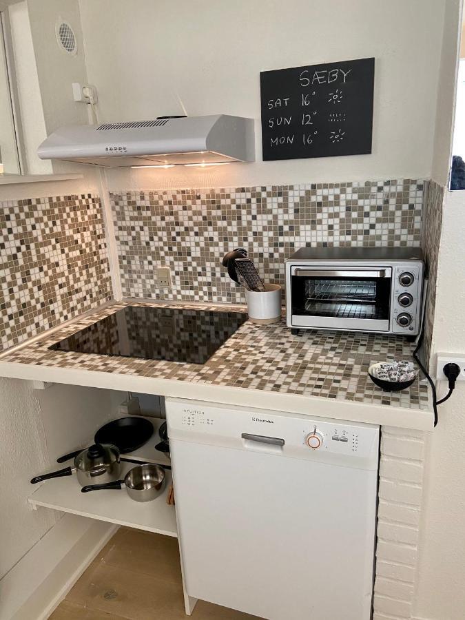 Havgassens Apartment Saeby  Ngoại thất bức ảnh